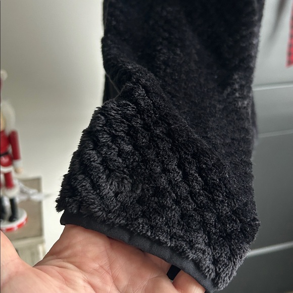 Anne Klein S Black with gold accents soft teddy fleece Jacket - Picture 11 of 11